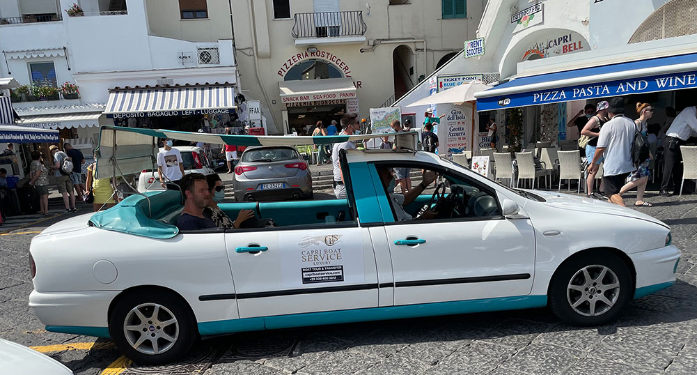 Stretched Cabrio Taxi Capri